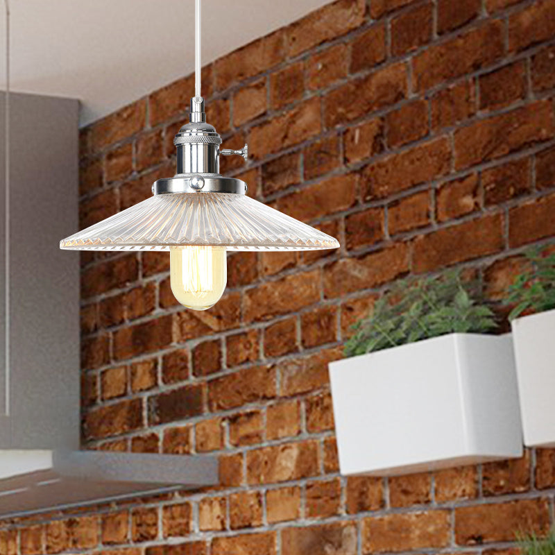 Saucer Pendant Lighting Vintage Stylish Clear Ribbed Glass 1 Head Black/Bronze/Brass Ceiling Fixture for Coffee Shop Clearhalo 'Art Deco Pendants' 'Black' 'Cast Iron' 'Ceiling Lights' 'Ceramic' 'Crystal' 'Industrial Pendants' 'Industrial' 'Metal' 'Middle Century Pendants' 'Pendant Lights' 'Pendants' 'Rustic Pendants' 'Tiffany' Lighting' 331010