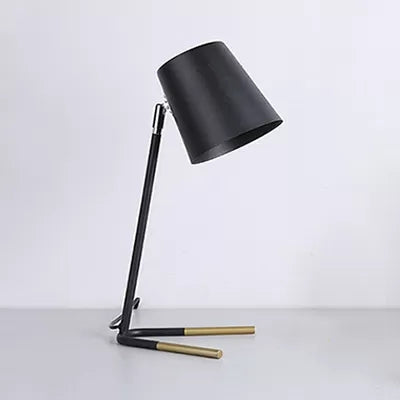 1 Light Bucket Desk Light with Plug In Cord Nordic Metal Small Table Light for Study Room Clearhalo 'Desk Lamps' 'Lamps' Lighting' 35775