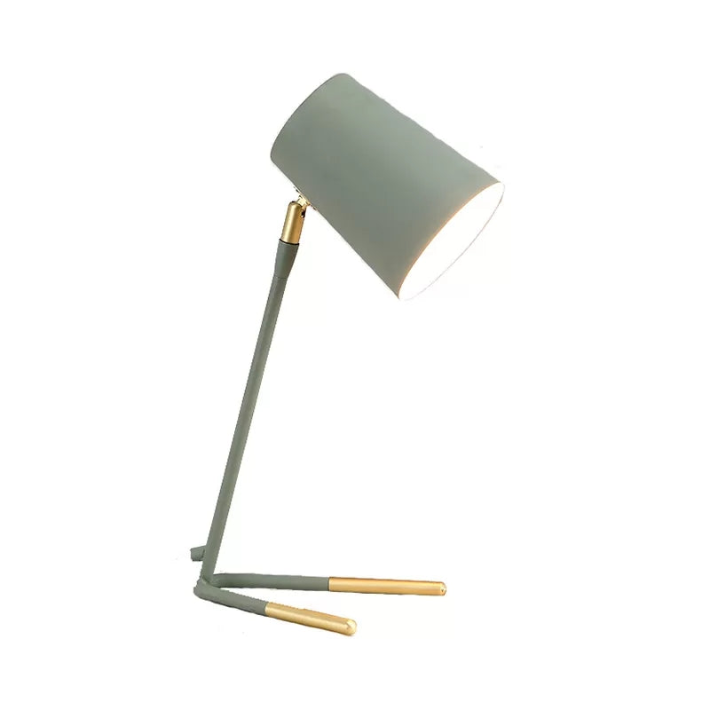 1 Light Bucket Desk Light with Plug In Cord Nordic Metal Small Table Light for Study Room Clearhalo 'Desk Lamps' 'Lamps' Lighting' 35778