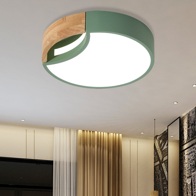 Splicing Rounded Flush Ceiling Light Nordic Iron Grey/White/Green LED Flush Mount in White Light with Wood Grip, 12"/16"/19.5" Wide Green 12" White Clearhalo 'Ceiling Lights' 'Close To Ceiling Lights' 'Close to ceiling' 'Flush mount' Lighting' 369704