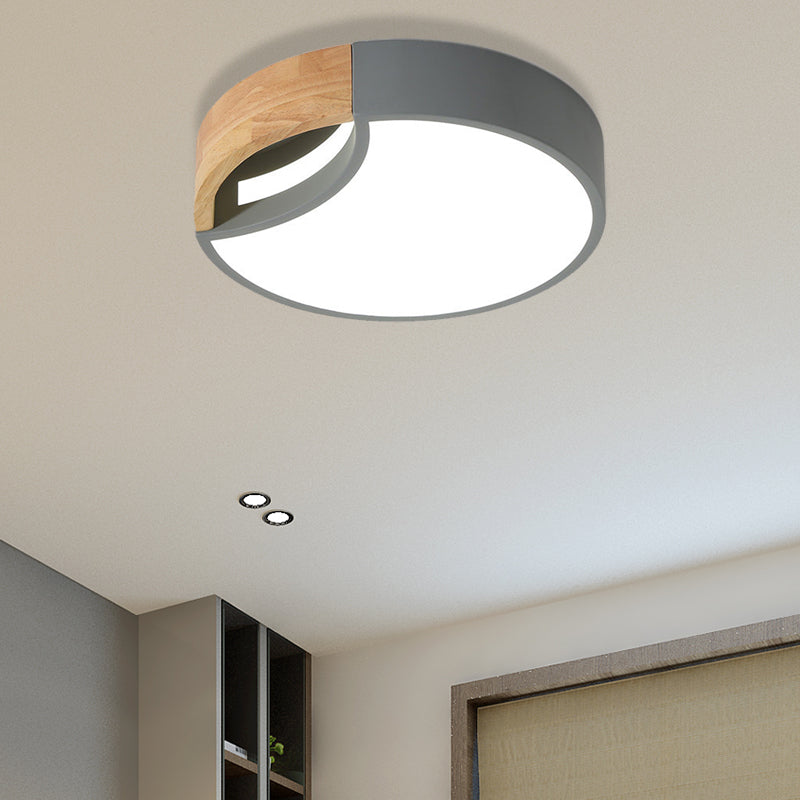 Splicing Rounded Flush Ceiling Light Nordic Iron Grey/White/Green LED Flush Mount in White Light with Wood Grip, 12"/16"/19.5" Wide Grey 16" White Clearhalo 'Ceiling Lights' 'Close To Ceiling Lights' 'Close to ceiling' 'Flush mount' Lighting' 369718