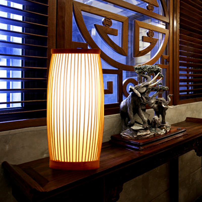 1 Head Living Room Task Lighting Chinese Wood Desk Lamp with Barrel Bamboo Shade Clearhalo 'Lamps' 'Table Lamps' Lighting' 369922