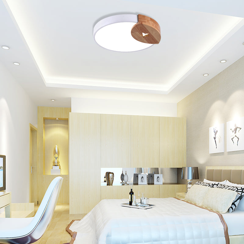 White Round Thin Ceiling Fixture Simple Acrylic 9"/12"/20" Wide LED Flush Mounted Lamp with Wood Guard, Warm/White Light Clearhalo 'Ceiling Lights' 'Close To Ceiling Lights' 'Close to ceiling' 'Flush mount' Lighting' 370956