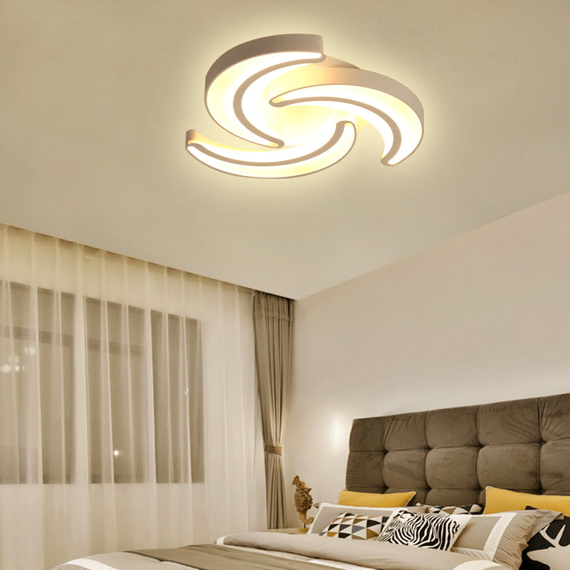 Contemporary Flower Flush Mount Light Acrylic Warm/White Lighting LED Ceiling Fixture in White for Hotel