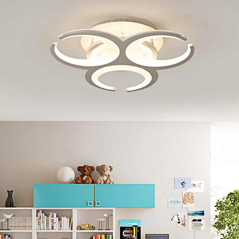 19.5"/23.5" Restaurant Ring LED Ceiling Mount Light Acrylic Contemporary White Flush Light White 23.5" Clearhalo 'Ceiling Lights' 'Close To Ceiling Lights' 'Close to ceiling' 'Semi-flushmount' Lighting' 377323