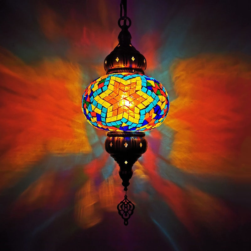 Stained Glass Oval Hanging Light Kit Traditional 1 Head Bedroom Pendant Lighting in White/Red/Orange Clearhalo 'Ceiling Lights' 'Glass shade' 'Glass' 'Pendant Lights' 'Pendants' Lighting' 391368