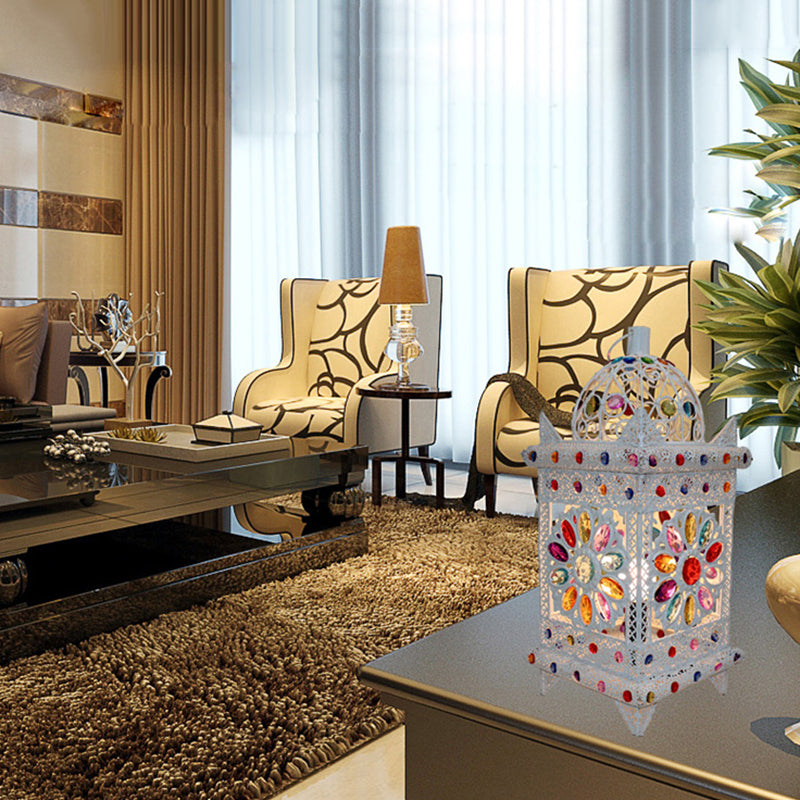 1 Bulb Night Table Light Vintage Pavilion Metal Nightstand Lighting in White for Bedroom Clearhalo 'Lamps' 'Table Lamps' Lighting' 393292