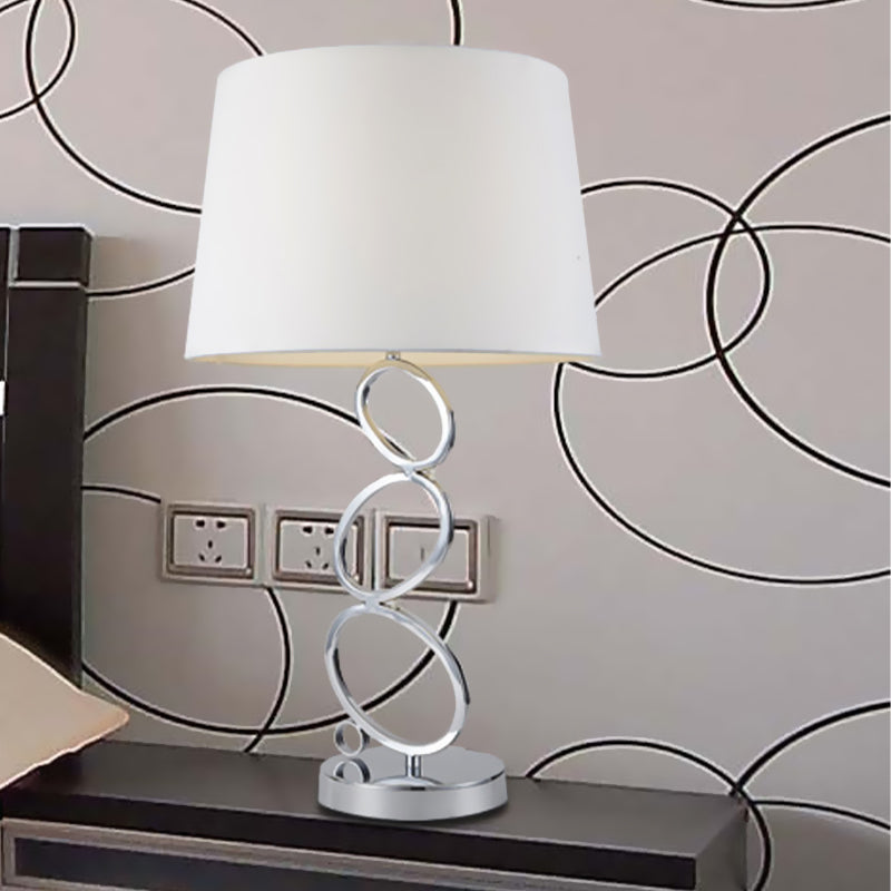 Fabric Barrel Desk Light Modern 1 Bulb White Task Lamp with Round Silver Metal Base Clearhalo 'Lamps' 'Table Lamps' Lighting' 400012