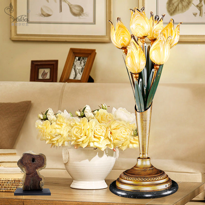 Brass 2/3/7 Heads Nightstand Lighting American Garden Metal Tulip LED Night Table Light for Living Room 7.0 Brass B Clearhalo 'Lamps' 'Table Lamps' Lighting' 401673