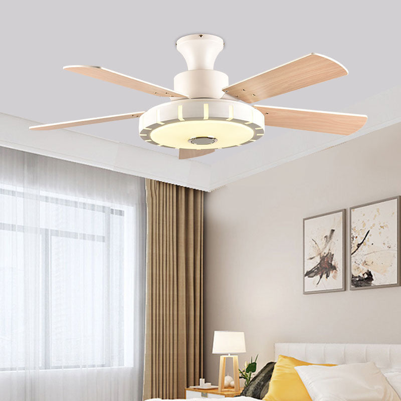 Circular Living Room Fan Lamp Modernism Metal LED 32" W White Semi Flush Mount Ceiling Light with 5 Blades White Clearhalo 'Ceiling Fans with Lights' 'Ceiling Fans' 'Modern Ceiling Fans' 'Modern' Lighting' 402404