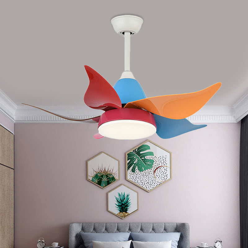 White Floral Fan Lighting Modern Nordic Style 35.5" Wide LED Metal Semi Flush Ceiling Lamp for Living Room with 5 Colorful Blades White Clearhalo 'Ceiling Fans with Lights' 'Ceiling Fans' 'Kids Ceiling Fans' 'Kids' Lighting' 403914
