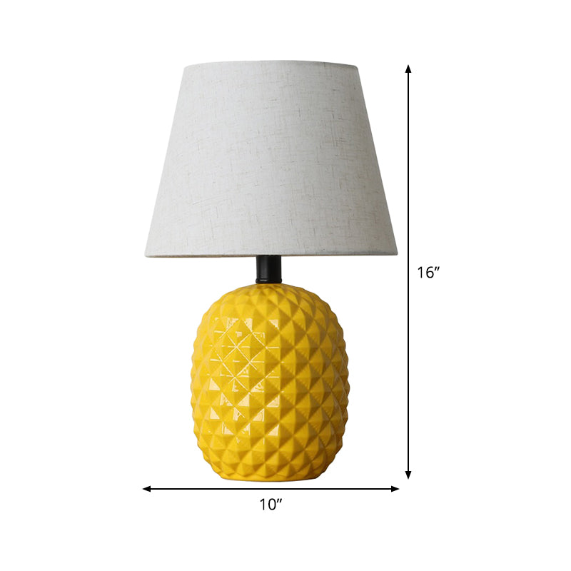 1 Bulb Living Room Table Light Modern Yellow Small Desk Lamp with Flare Fabric Shade Clearhalo 'Lamps' 'Table Lamps' Lighting' 404635