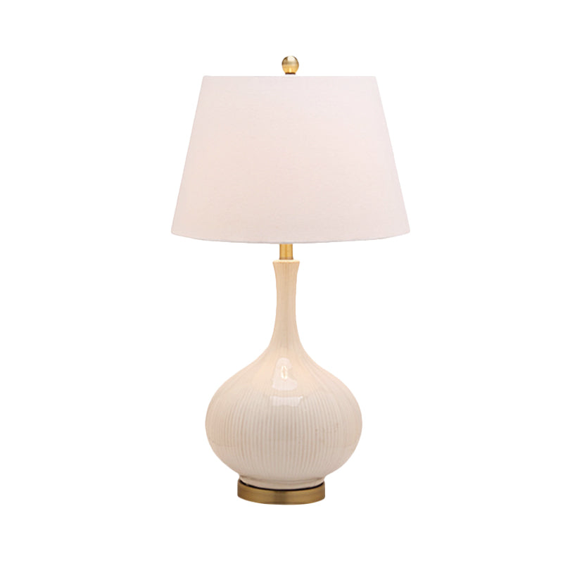 Fabric Tapered Table Light Modernism 1 Head White Small Desk Lamp with Ceramic Base Clearhalo 'Lamps' 'Table Lamps' Lighting' 404751