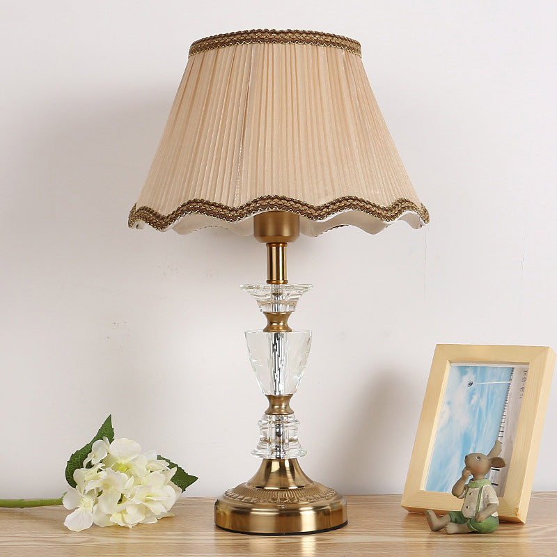 Gold Scalloped Night Table Lamp Modern 1-Bulb Beveled Crystal Prism Nightstand Lighting Gold Clearhalo 'Lamps' 'Table Lamps' Lighting' 405498