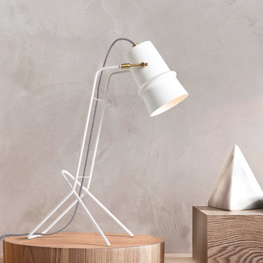 Wide Flare Nightstand Lamp Contemporary Metal 1 Bulb Reading Book Light in White White Clearhalo 'Lamps' 'Table Lamps' Lighting' 405613