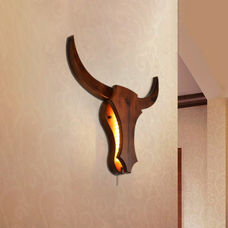 Brown One Light Sconce Light Industrial Wooden Bull Lighting Fixture for Dining Room, 16"/19.5" W Clearhalo 'Industrial wall lights' 'Industrial' 'Middle century wall lights' 'Rustic wall lights' 'Tiffany' 'Wall Lamps & Sconces' 'Wall Lights' Lighting' 438828