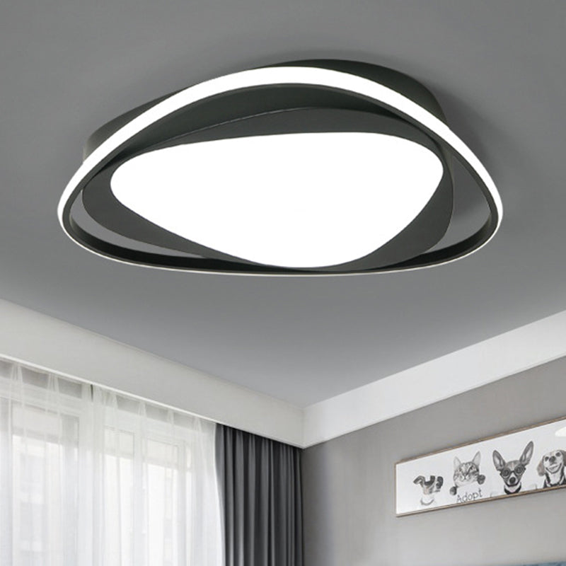 Black Triangle Flush Ceiling Light with Diffuser Minimalist Metal Integrated Led Flushmount Light in Third Gear Clearhalo 'Ceiling Lights' 'Close To Ceiling Lights' 'Close to ceiling' 'Flush mount' Lighting' 460643