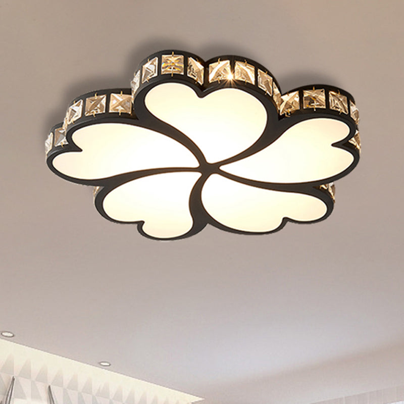 Metal Clover Flush Mount Lighting with Clear K9 Crystal Led Contemporary Ceiling Flush Light in Black/White Clearhalo 'Ceiling Lights' 'Close To Ceiling Lights' 'Close to ceiling' 'Flush mount' Lighting' 468495