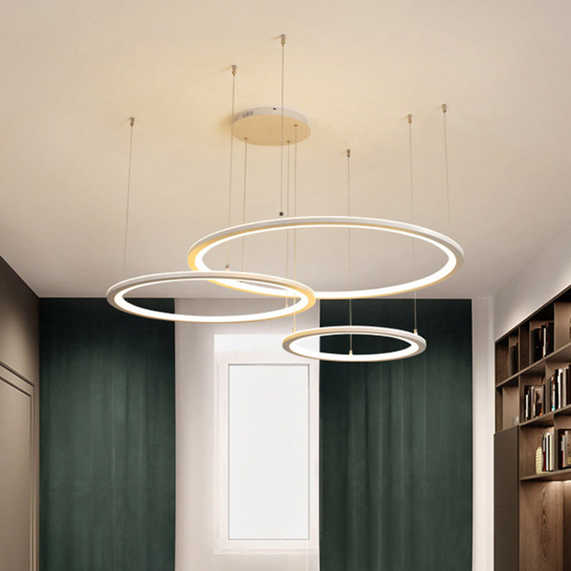White/Grey Circular Chandelier Lighting Modernist 3/4 Lights Acrylic Led Ceiling Pendant Lamp Fixture in White/Warm Light 3 White Clearhalo 'Ceiling Lights' 'Chandeliers' 'Modern Chandeliers' 'Modern' Lighting' 512002