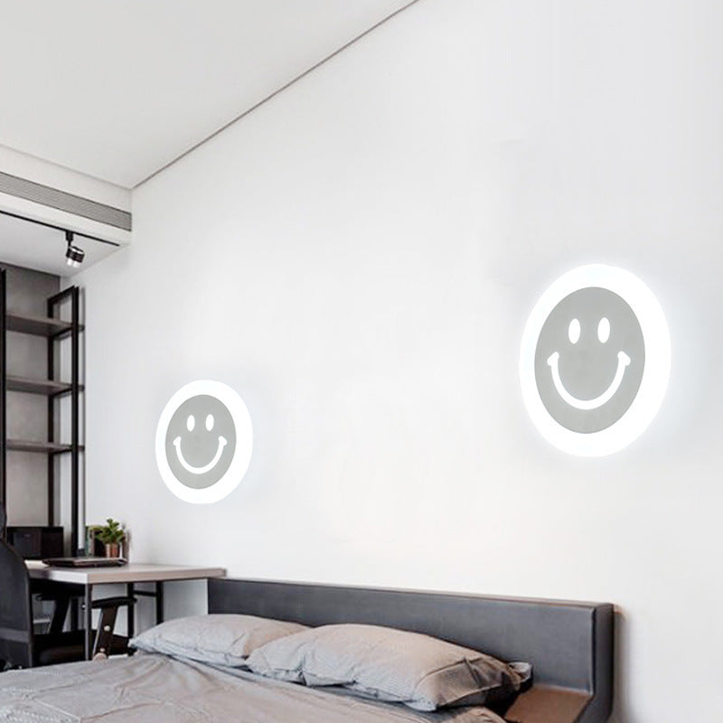 Smiley Face LED Sconce Lamp Ultra-Thin Acrylic Shaded LED Wall Lighting Fixture in Warm/White Light Clearhalo 'Modern wall lights' 'Modern' 'Wall Lamps & Sconces' 'Wall Lights' Lighting' 512107