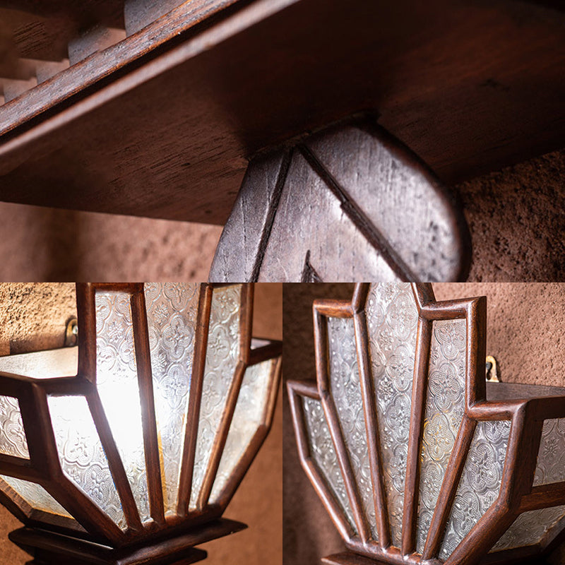 1 Light Wall Lamp Lighting Rustic Style Vibrant Shaped Clear Textured Glass Sconce Light Fixture in Brown Clearhalo 'Industrial wall lights' 'Industrial' 'Middle century wall lights' 'Rustic wall lights' 'Tiffany' 'Wall Lamps & Sconces' 'Wall Lights' Lighting' 513229