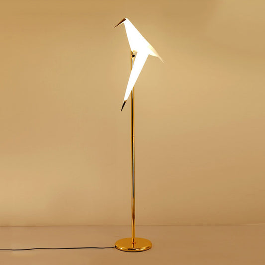 Plastic Folded Floor Lamp with Bird Shape Contemporary Style LED Gold Finish Floor Standing Lamp in Warm/White Light Clearhalo 'Floor Lamps' 'Lamps' Lighting' 599317
