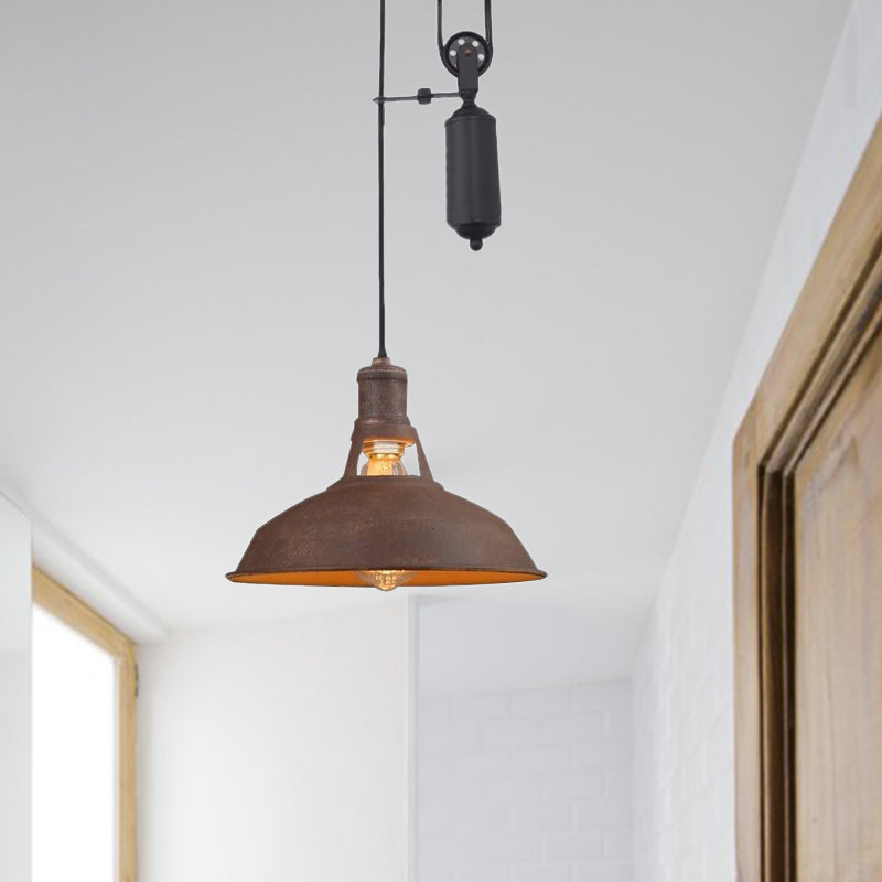 1 Light Barn Pendant Ceiling Lamp Farmhouse Style Black/Beige/Rust/White Metallic Hanging Light with Pulley for Bedroom Clearhalo 'Art Deco Pendants' 'Black' 'Cast Iron' 'Ceiling Lights' 'Ceramic' 'Crystal' 'Industrial Pendants' 'Industrial' 'Metal' 'Middle Century Pendants' 'Pendant Lights' 'Pendants' 'Rustic Pendants' 'Tiffany' Lighting' 600349