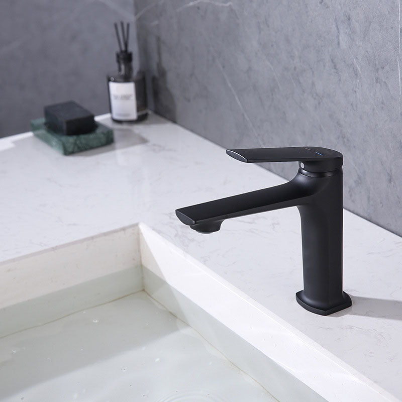 Modern Vessel Faucet Brass Lever Handles Low Arc Basin Lavatory Faucet Black Clearhalo 'Bathroom Remodel & Bathroom Fixtures' 'Bathroom Sink Faucets' 'Bathroom Sinks & Faucet Components' 'bathroom_sink_faucets' 'Home Improvement' 'home_improvement' 'home_improvement_bathroom_sink_faucets' 6040693