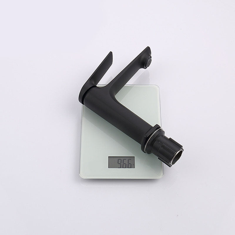 Modern Vessel Faucet Brass Lever Handles Low Arc Basin Lavatory Faucet Clearhalo 'Bathroom Remodel & Bathroom Fixtures' 'Bathroom Sink Faucets' 'Bathroom Sinks & Faucet Components' 'bathroom_sink_faucets' 'Home Improvement' 'home_improvement' 'home_improvement_bathroom_sink_faucets' 6040699