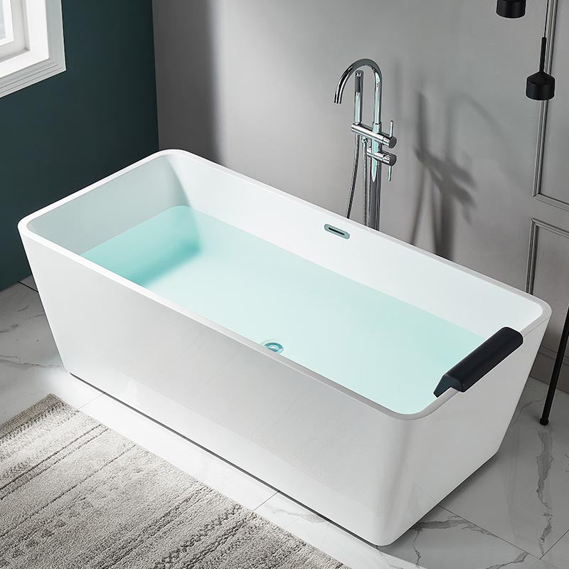 Modern Acrylic Home Bathtub Rectangular Freestanding Bath Tub in White Clearhalo 'Bathroom Remodel & Bathroom Fixtures' 'Bathtubs' 'Home Improvement' 'home_improvement' 'home_improvement_bathtubs' 'Showers & Bathtubs' 6042977