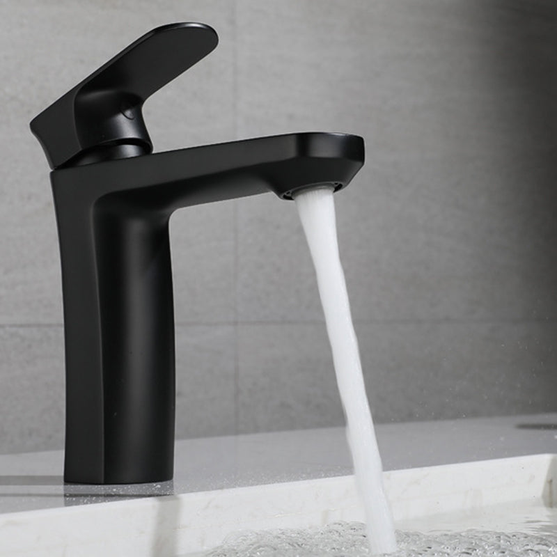 Square 1-Handle Bathroom Faucet 1 Hole Vessel Sink Bathroom Faucet Clearhalo 'Bathroom Remodel & Bathroom Fixtures' 'Bathroom Sink Faucets' 'Bathroom Sinks & Faucet Components' 'bathroom_sink_faucets' 'Home Improvement' 'home_improvement' 'home_improvement_bathroom_sink_faucets' 6065092