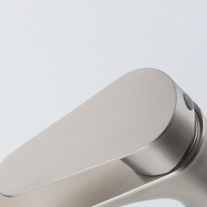 Circular Single Handle Bathroom Faucet Single Hole Vessel Sink Faucet in Chrome Clearhalo 'Bathroom Remodel & Bathroom Fixtures' 'Bathroom Sink Faucets' 'Bathroom Sinks & Faucet Components' 'bathroom_sink_faucets' 'Home Improvement' 'home_improvement' 'home_improvement_bathroom_sink_faucets' 6065213