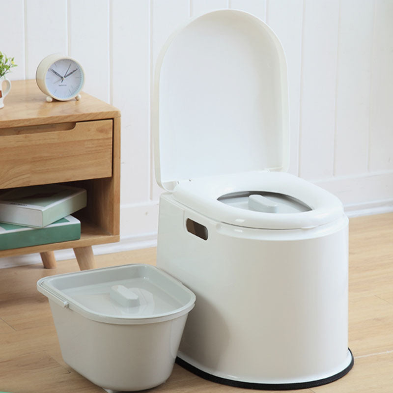 Modern Flush Toilet Plastic Round Floor Mount Urine Toilet for Bathroom White Solid Barrel Clearhalo 'Bathroom Remodel & Bathroom Fixtures' 'Home Improvement' 'home_improvement' 'home_improvement_toilets' 'Toilets & Bidets' 'Toilets' 6071448