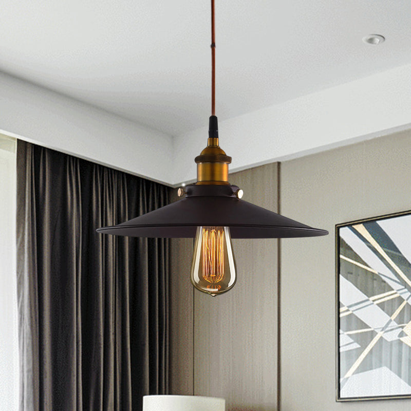Wide Flare Metal Pendant Light Antiqued 1 Light Living Room Pulley Hanging Ceiling Lamp in Black Black Clearhalo 'Art Deco Pendants' 'Black' 'Cast Iron' 'Ceiling Lights' 'Ceramic' 'Crystal' 'Industrial Pendants' 'Industrial' 'Metal' 'Middle Century Pendants' 'Pendant Lights' 'Pendants' 'Rustic Pendants' 'Tiffany' Lighting' 607560