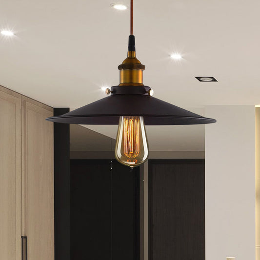 Wide Flare Metal Pendant Light Antiqued 1 Light Living Room Pulley Hanging Ceiling Lamp in Black Clearhalo 'Art Deco Pendants' 'Black' 'Cast Iron' 'Ceiling Lights' 'Ceramic' 'Crystal' 'Industrial Pendants' 'Industrial' 'Metal' 'Middle Century Pendants' 'Pendant Lights' 'Pendants' 'Rustic Pendants' 'Tiffany' Lighting' 607561