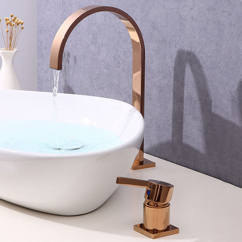 1-Handle Bathroom Faucet with Swivel 2 Hole Widespread Bathroom Sink Faucet Clearhalo 'bathroom_sink_faucets' 'Conjunta de Baño y Conjunta de Grifo' 'Coronamiento de Baño y Dispositivo de Baño' 'Grifo del lavabo del baño' 'Hogar' 'home_improvement' 'home_improvement_bathroom_sink_faucets' 'Mejoras para el hogar' 6077673