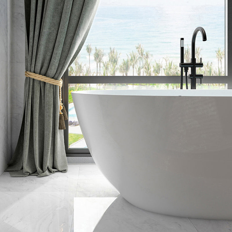 Soaking Oval Freestanding Bathtub Modern Acrylic Bathtub with Overflow Trim Clearhalo 'Bathroom Remodel & Bathroom Fixtures' 'Bathtubs' 'Home Improvement' 'home_improvement' 'home_improvement_bathtubs' 'Showers & Bathtubs' 6116005