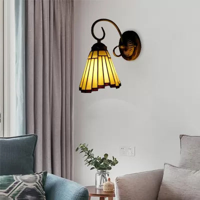Mini Sconce Light Tiffany Style Stained Glass Single Light Wall Mount Light for Bedroom Yellow Curved Clearhalo 'Industrial' 'Middle century wall lights' 'Tiffany wall lights' 'Tiffany' 'Wall Lamps & Sconces' 'Wall Lights' Lighting' 6120