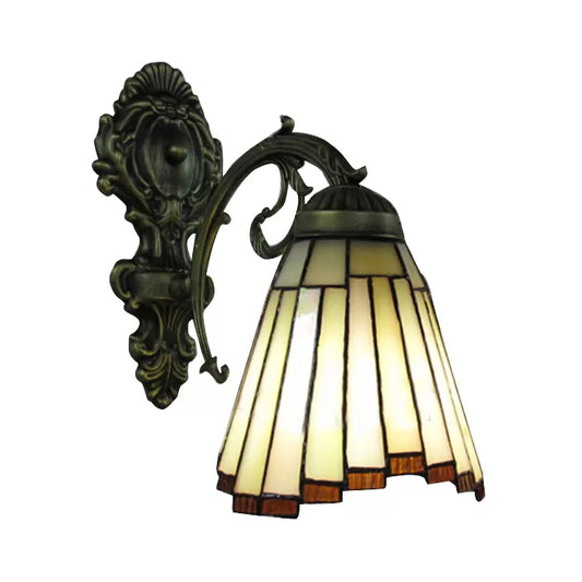 Mini Sconce Light Tiffany Style Stained Glass Single Light Wall Mount Light for Bedroom Clearhalo 'Industrial' 'Middle century wall lights' 'Tiffany wall lights' 'Tiffany' 'Wall Lamps & Sconces' 'Wall Lights' Lighting' 6121