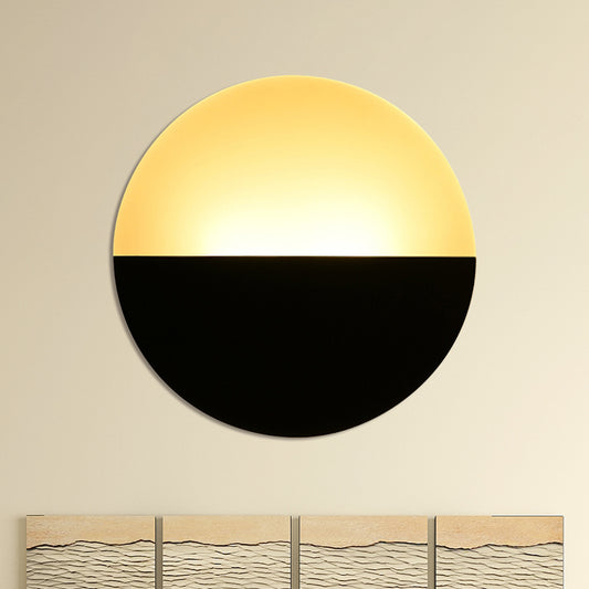 Simplicity Round Acrylic Wall Sconce LED Single Light Wall Lighting Fixture in White/Black Black Clearhalo 'Modern wall lights' 'Modern' 'Wall Lamps & Sconces' 'Wall Lights' Lighting' 613058