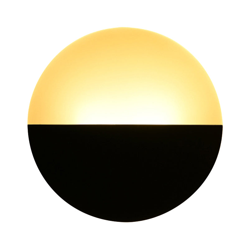 Simplicity Round Acrylic Wall Sconce LED Single Light Wall Lighting Fixture in White/Black Clearhalo 'Modern wall lights' 'Modern' 'Wall Lamps & Sconces' 'Wall Lights' Lighting' 613061