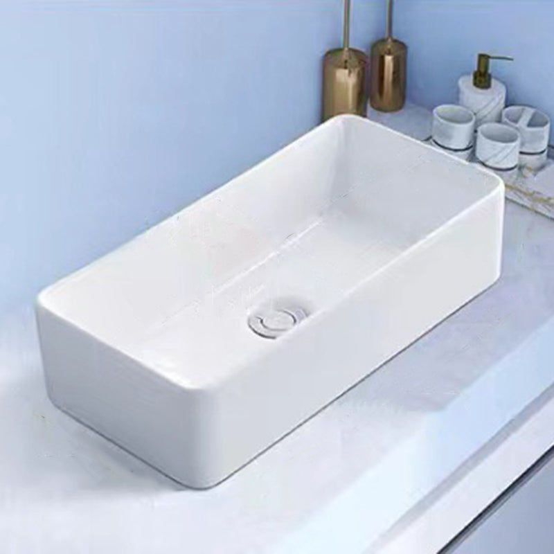 Modern Vessel Bathroom Sink Porcelain White Wash Stand for Bathroom 19"L x 9"W x 5"H Clearhalo 'Bathroom Remodel & Bathroom Fixtures' 'Bathroom Sinks & Faucet Components' 'Bathroom Sinks' 'bathroom_sink' 'Home Improvement' 'home_improvement' 'home_improvement_bathroom_sink' 6140168