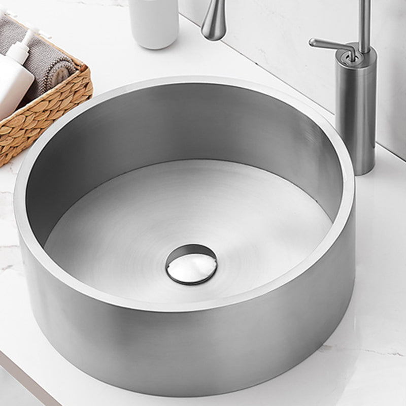 Modern Stainless Steel Wash Stand Round Trough Sink for Bathroom Clearhalo 'Bathroom Remodel & Bathroom Fixtures' 'Bathroom Sinks & Faucet Components' 'Bathroom Sinks' 'bathroom_sink' 'Home Improvement' 'home_improvement' 'home_improvement_bathroom_sink' 6149856