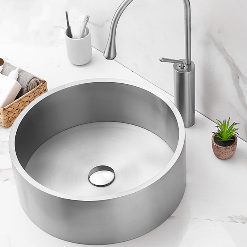 Modern Stainless Steel Wash Stand Round Trough Sink for Bathroom Clearhalo 'Bathroom Remodel & Bathroom Fixtures' 'Bathroom Sinks & Faucet Components' 'Bathroom Sinks' 'bathroom_sink' 'Home Improvement' 'home_improvement' 'home_improvement_bathroom_sink' 6149859