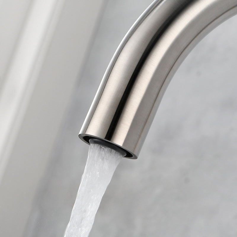 Modern Kitchen Faucet Stainless Steel Single Handle High Arc Kitchen Faucet Clearhalo 'Home Improvement' 'home_improvement' 'home_improvement_kitchen_faucets' 'Kitchen Faucets' 'Kitchen Remodel & Kitchen Fixtures' 'Kitchen Sinks & Faucet Components' 'kitchen_faucets' 6167040