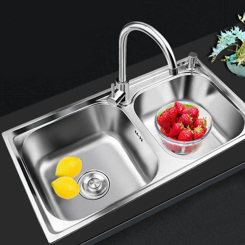 Classic Style Kitchen Sink Stainless Steel Kitchen Sink with Drain Strainer Kit Clearhalo 'Home Improvement' 'home_improvement' 'home_improvement_kitchen_sinks' 'Kitchen Remodel & Kitchen Fixtures' 'Kitchen Sinks & Faucet Components' 'Kitchen Sinks' 'kitchen_sinks' 6168461