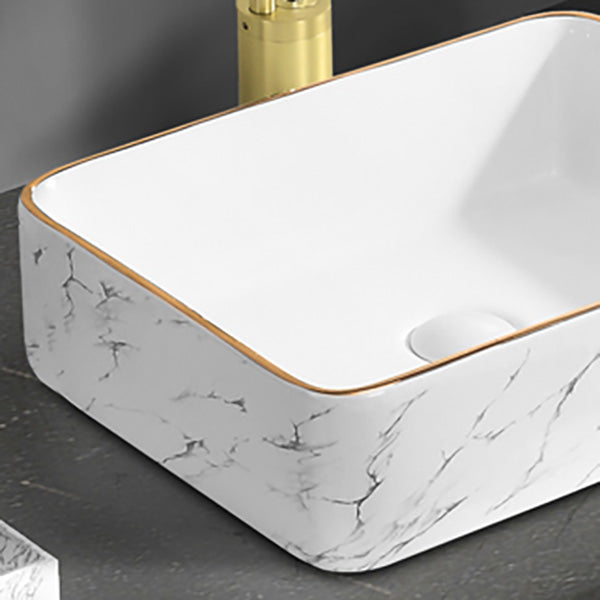 Contemporary Bathroom Sink Pop-Up Drain Porcelain Oval-Shape Vessel Bathroom Sink Clearhalo 'Bathroom Remodel & Bathroom Fixtures' 'Bathroom Sinks & Faucet Components' 'Bathroom Sinks' 'bathroom_sink' 'Home Improvement' 'home_improvement' 'home_improvement_bathroom_sink' 6206245