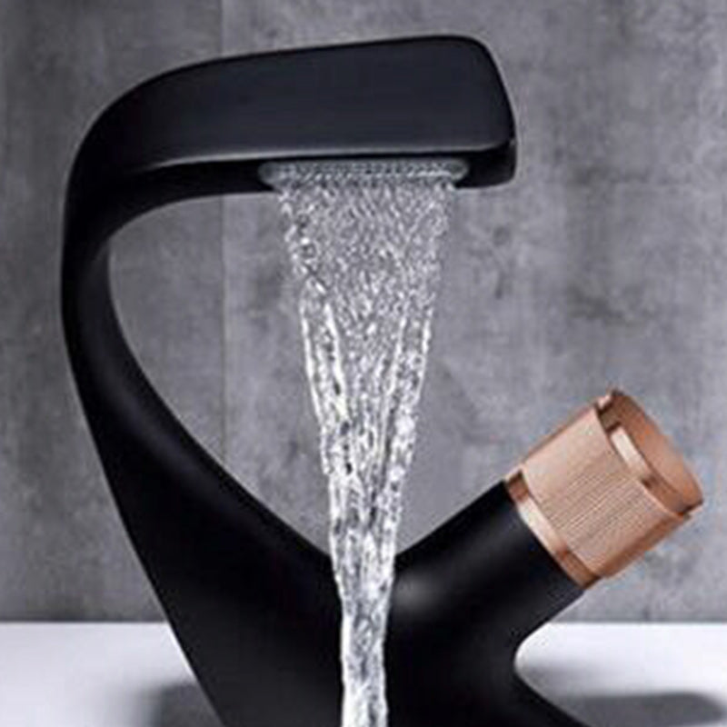 Contemporary Vessel Copper Brass Knob Handle Low Arc Vessel Faucet Clearhalo 'Bathroom Remodel & Bathroom Fixtures' 'Bathroom Sink Faucets' 'Bathroom Sinks & Faucet Components' 'bathroom_sink_faucets' 'Home Improvement' 'home_improvement' 'home_improvement_bathroom_sink_faucets' 6211519