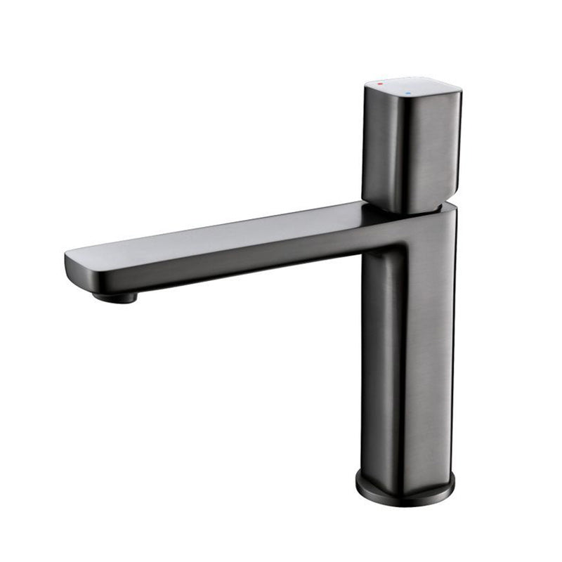 Modern Vessel Faucet Brass Lever Handles Low Arc Bathroom Sink Faucet Grey 7.7" Clearhalo 'Bathroom Remodel & Bathroom Fixtures' 'Bathroom Sink Faucets' 'Bathroom Sinks & Faucet Components' 'bathroom_sink_faucets' 'Home Improvement' 'home_improvement' 'home_improvement_bathroom_sink_faucets' 6211541
