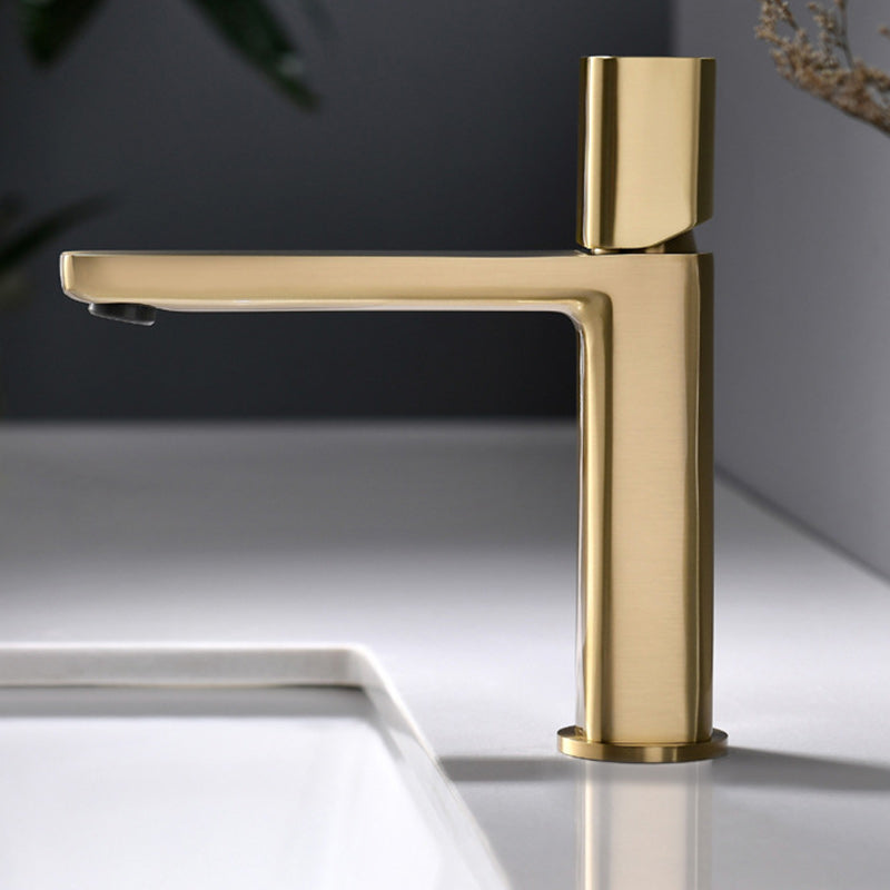 Modern Vessel Faucet Brass Lever Handles Low Arc Bathroom Sink Faucet Clearhalo 'Bathroom Remodel & Bathroom Fixtures' 'Bathroom Sink Faucets' 'Bathroom Sinks & Faucet Components' 'bathroom_sink_faucets' 'Home Improvement' 'home_improvement' 'home_improvement_bathroom_sink_faucets' 6211564